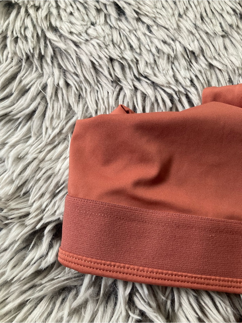girlfriend collective- SMALL- Sports bra  in rust brown - Picture 4 of 5